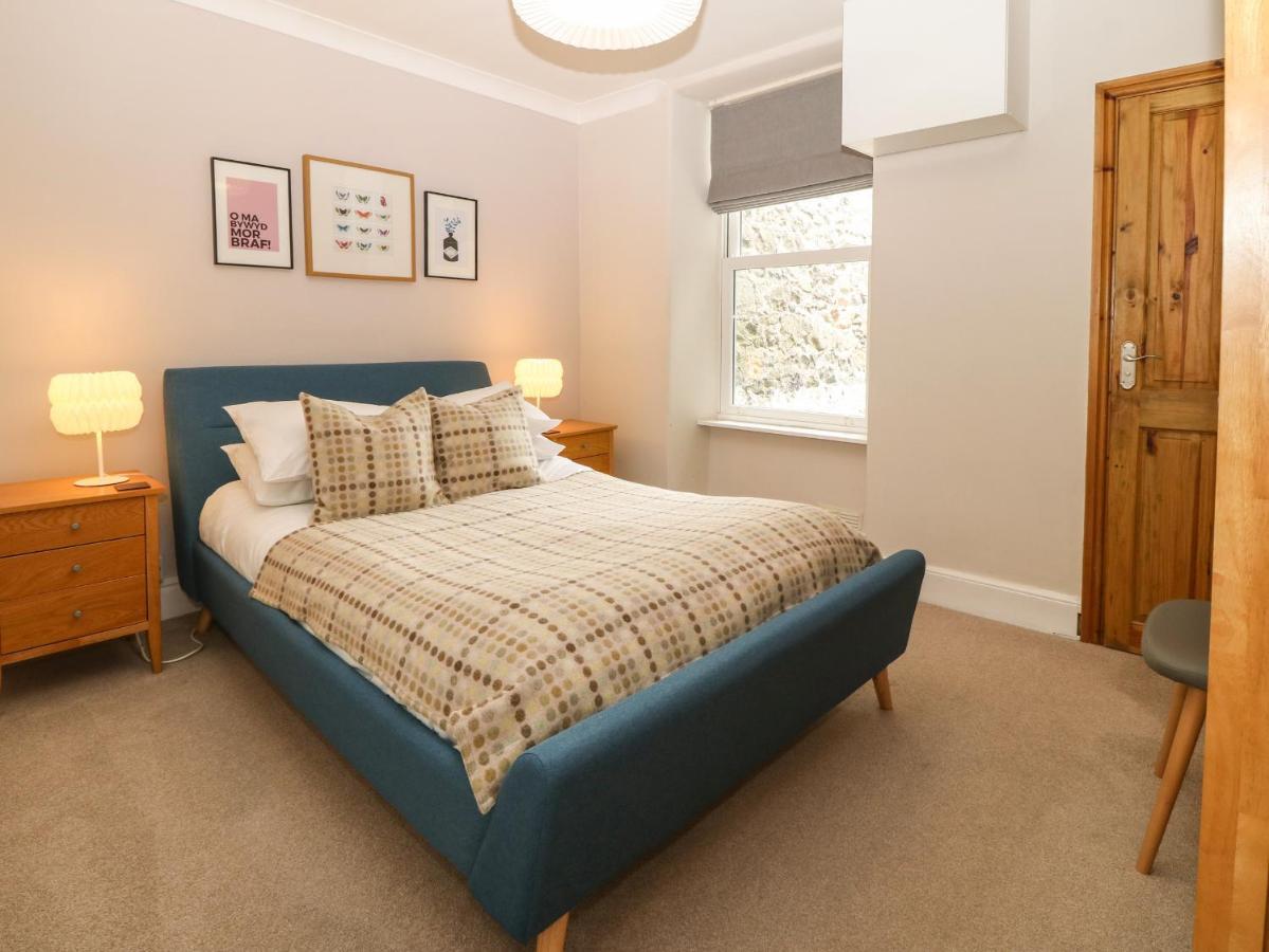 Y Castell Apartment 2 Porthmadog Extérieur photo