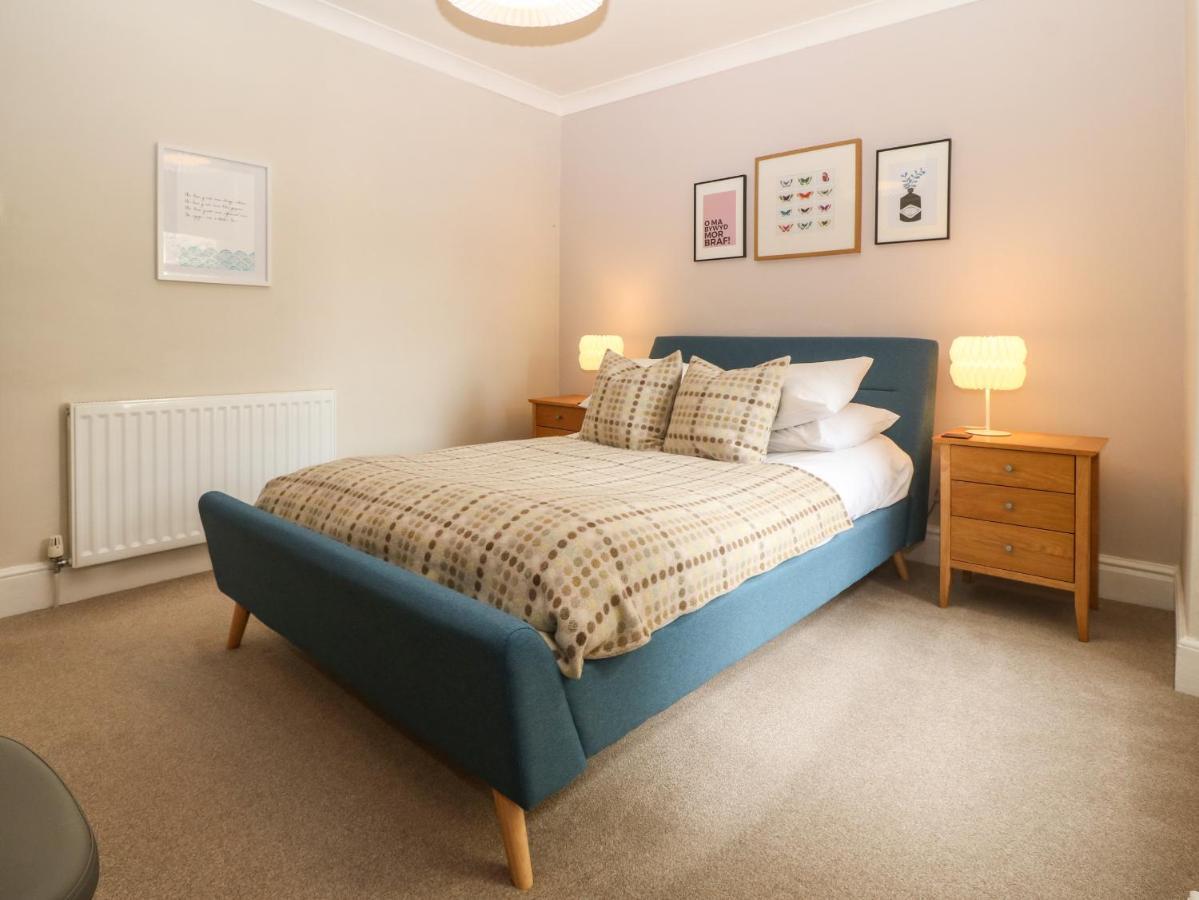 Y Castell Apartment 2 Porthmadog Extérieur photo